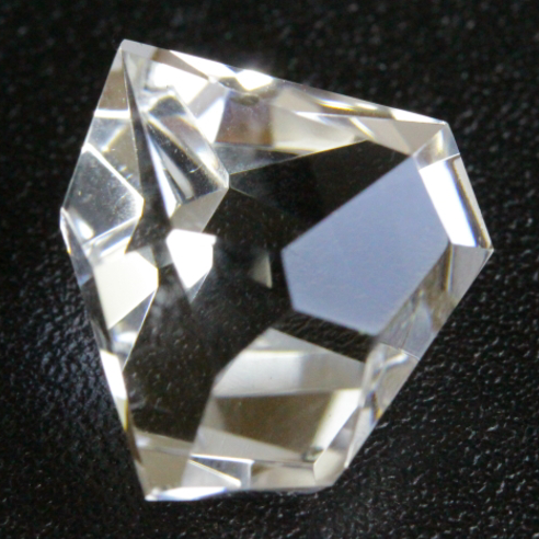 ライネライト クリスタル