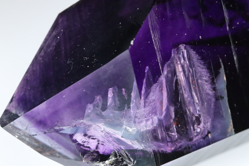 ブランドバーグアメジスト