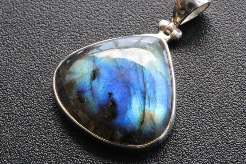 ラブラドライト